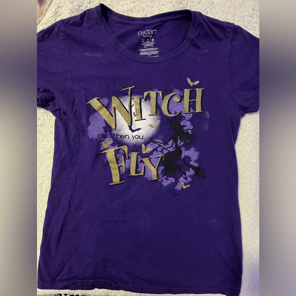 Seasonal t shirt